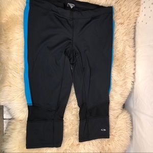 Champinion Capri Vented Running Pants